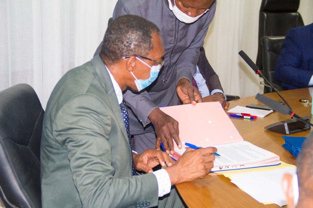 Passation de charges à la DGMHED : Francis DOSSOU prend officiellement les rennes