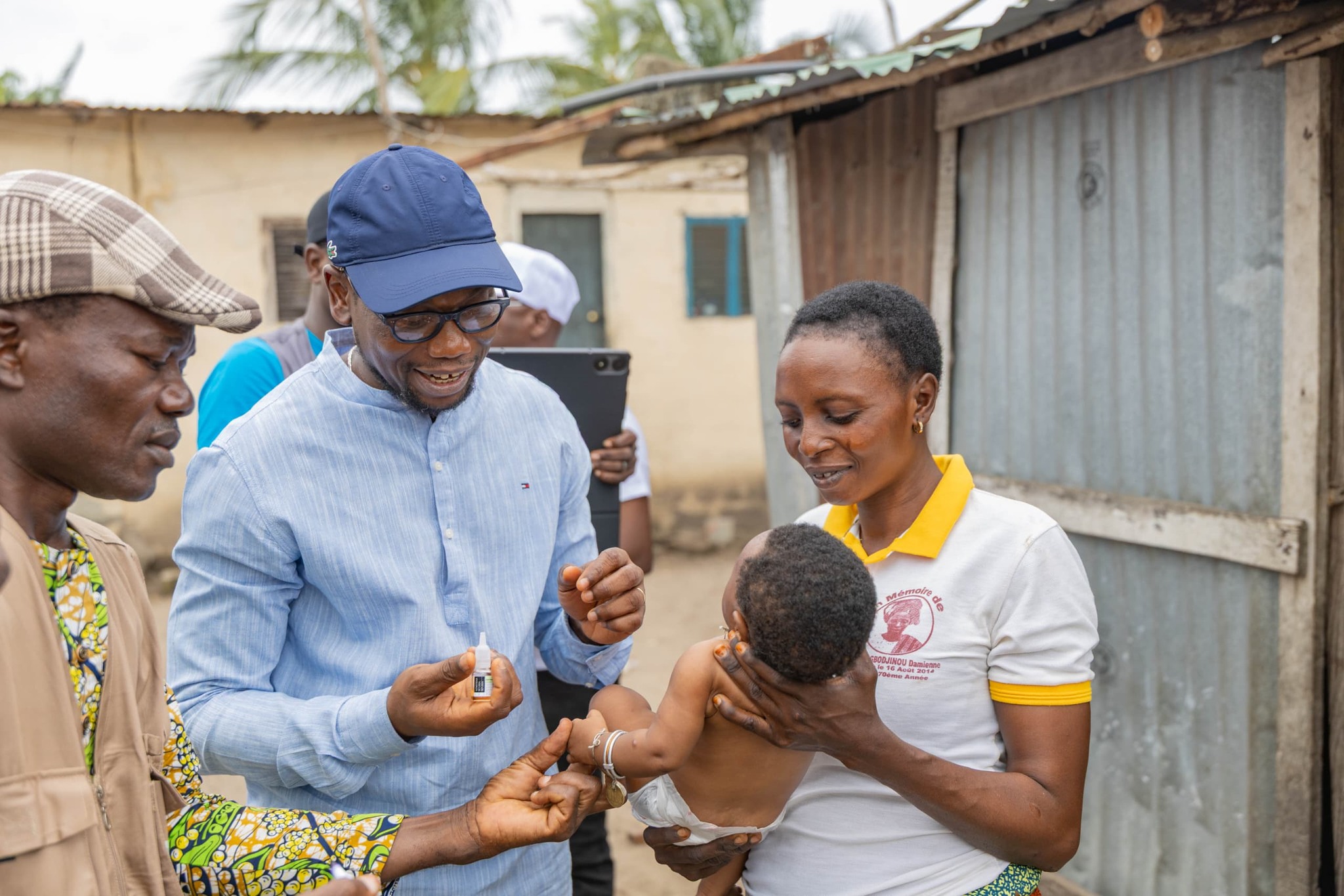 Campagne de vaccination contre la poliomyélite : Le Ministre de la santé et les partenaires au contact des ménages
