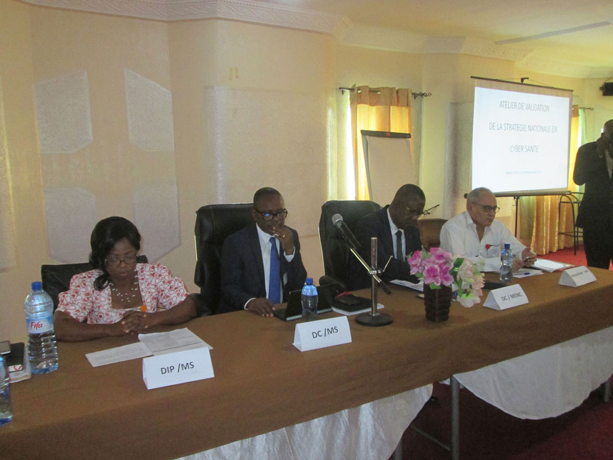 Validation de la stratégie nationale en cyber-santé au Bénin.