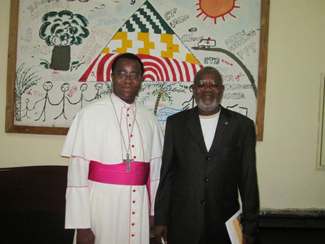 Audience  du Nonce Apostolique Brian UDAIGWE au Cabinet du Ministre de la Santé : des mesures hardies pour changement de comportement face au rituel « sorcellerie et infanticide » 
