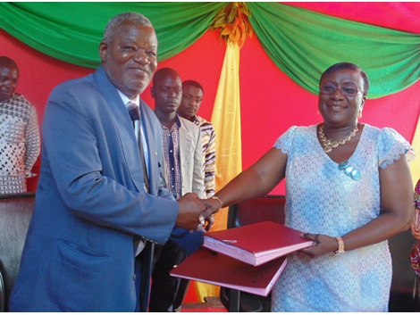 Passage de témoin à la tête du Ministère de la Santé : Dorothée KINDE-GAZARD part avec modestie, Pascal DOSSOU-TOGBE s'installe confiant en l’avenir