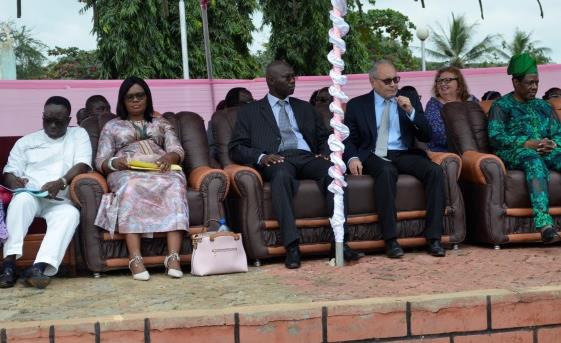 Augmenter le taux d'allaitement maternel exclusif au Bénin et capaciter les femmes à allaiter leurs enfants au sein