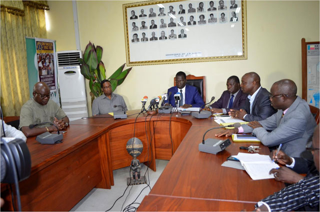 Déclaration du Ministre de la Santé au sujet de l’épidémie de fièvre hémorragique. 